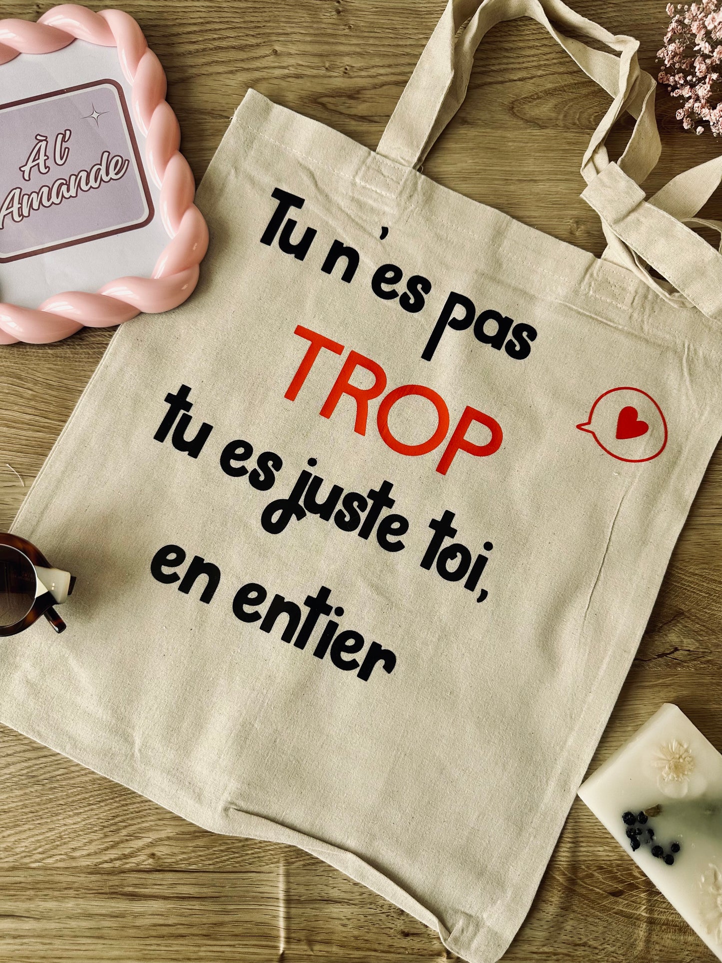 Tu n’es pas trop 👜