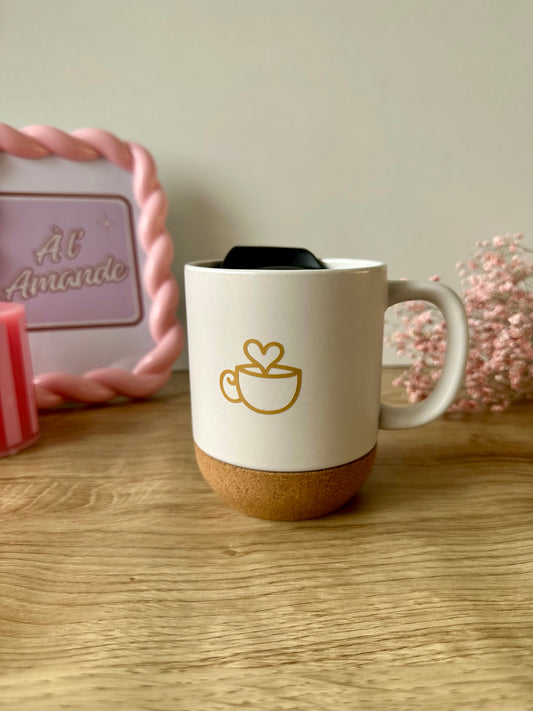 "Si tu lis ça, t'es trop près de mon café." 🚫