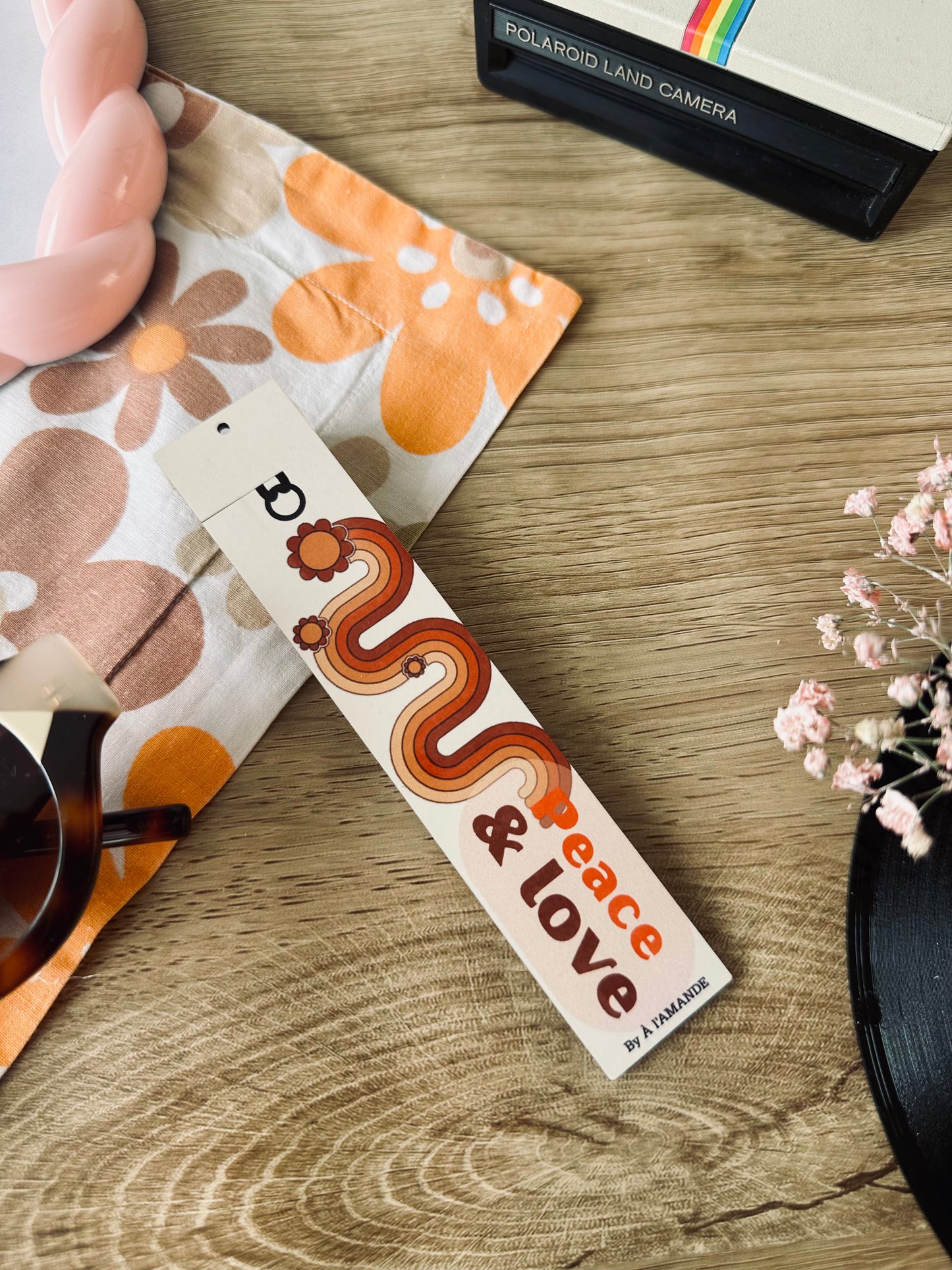 🌼 Marque-page “Peace, love et book”