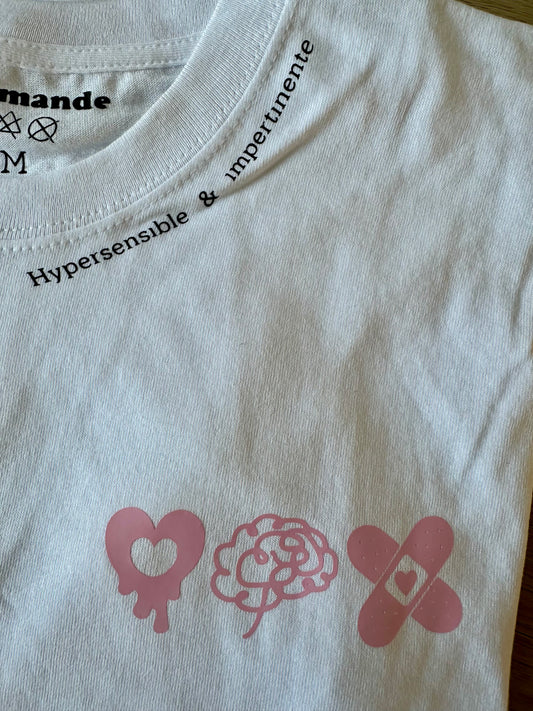 🧠 “Hypersensible & Impertinente”