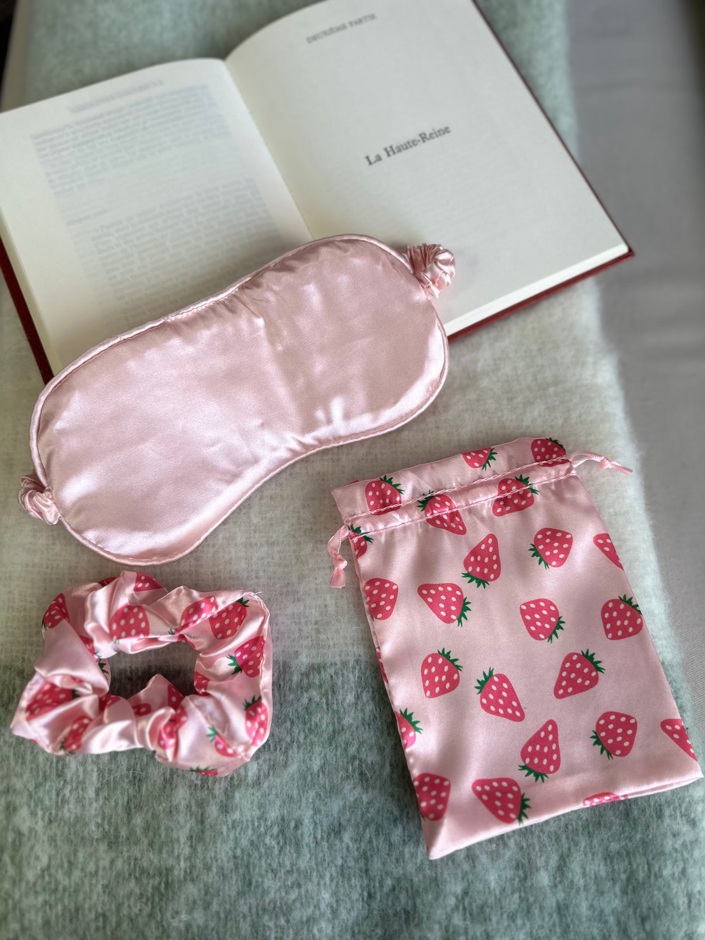 Sleep mask