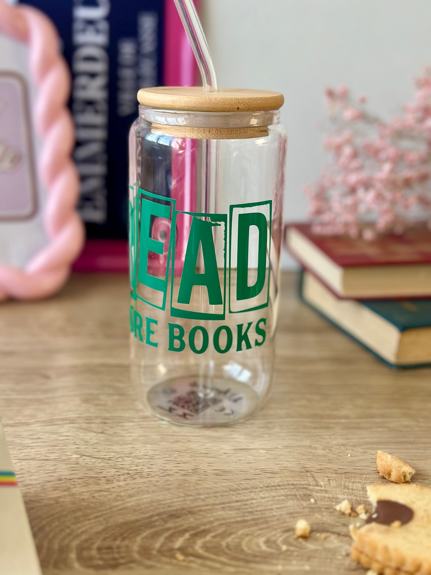 📘 Read more books